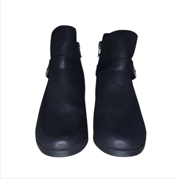 Baretraps Lexis Block Heel Bootie Black Size 7 1/2 Medium - Picture 6 of 15